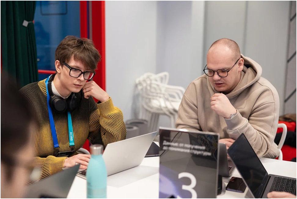 Фото Школьник из Новосибирска создал свою нейросеть и стал одним из первых студентов направления ИИ 3